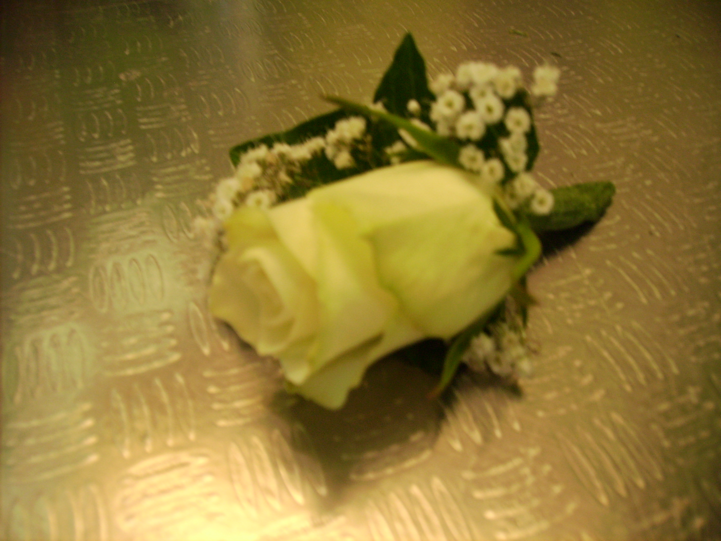 corsage 15b